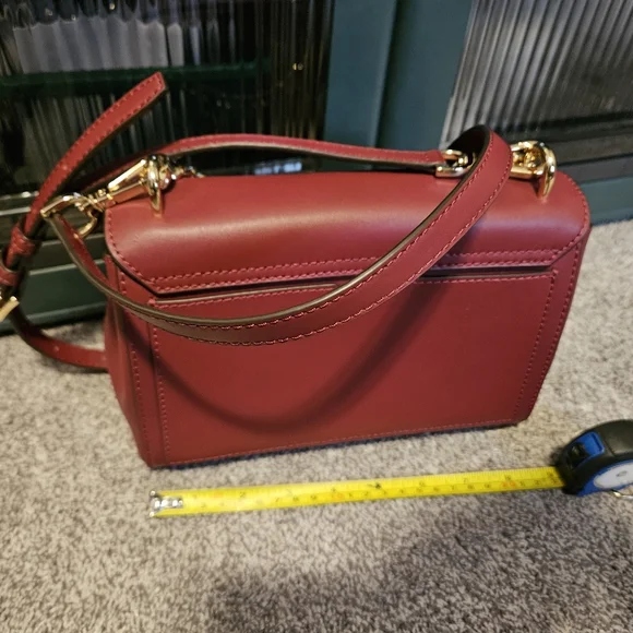 Purse - Picture 3 of 3